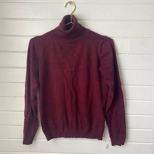 Turtle neck long sleeve sweatshirt